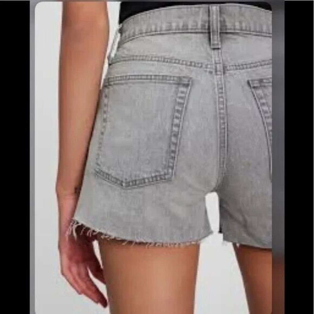 GAP NWT Tall 3" High Rise Cheeky Shorts - Grey Acid Wash - 30Tall